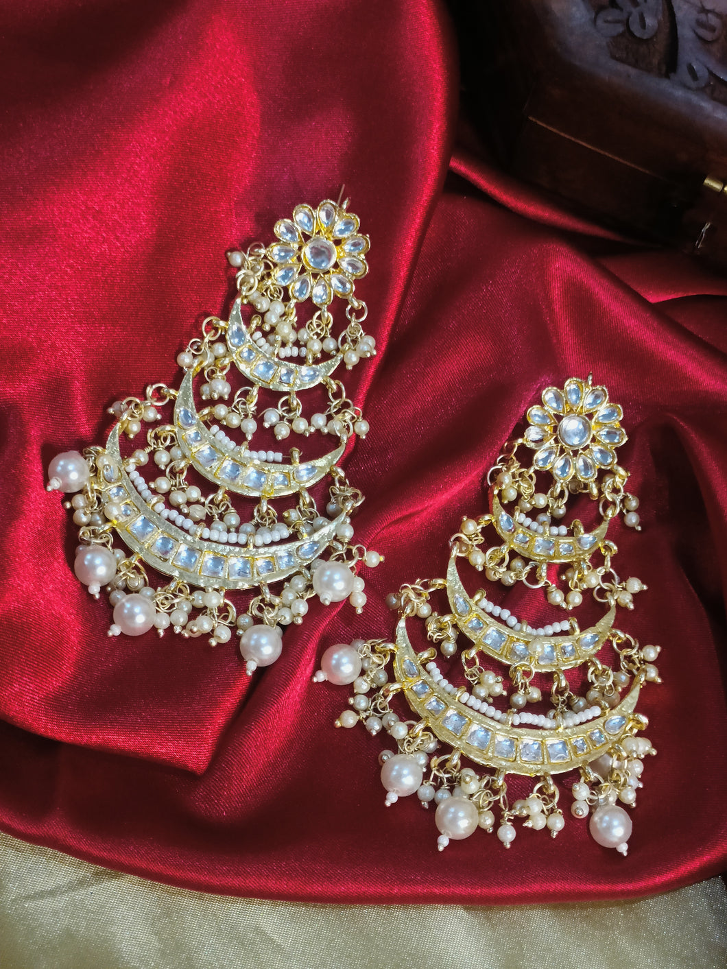 Buy Long Kundan Earrings For Weddings Online – Gehna Shop